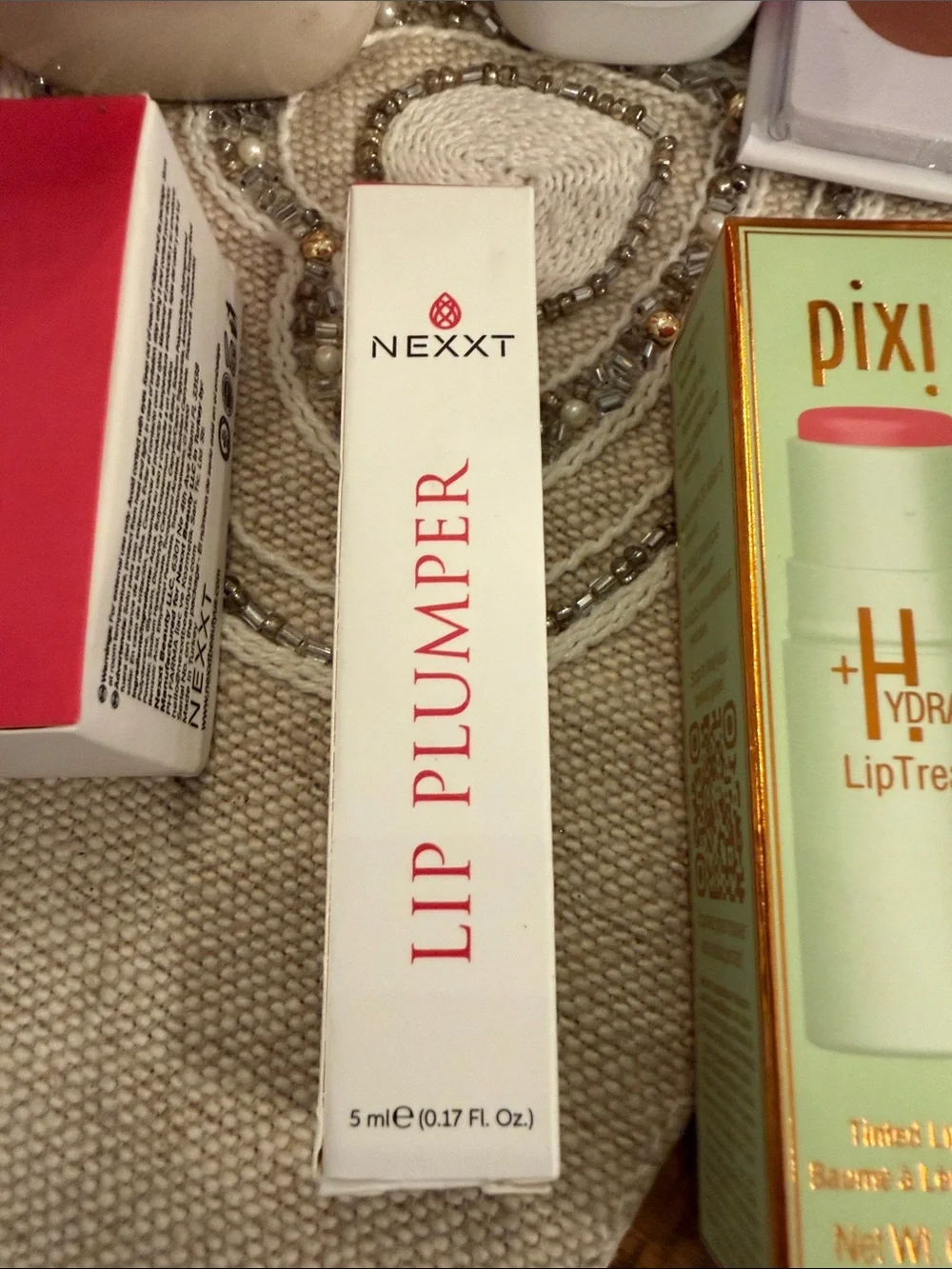 Lancôme cosmetic bag -Selfcare & beauty bundle